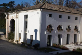 Hotels in Crocetta Del Montello
